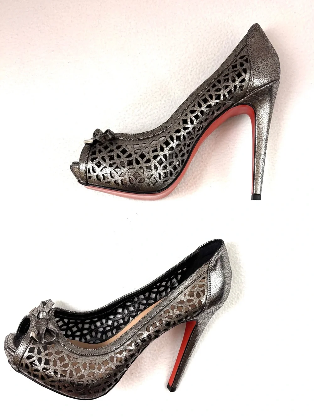 LUCHO Metallic Pewter Laser Cut Peep Toe w/Bow Red Bottom Platform Pumps (9)